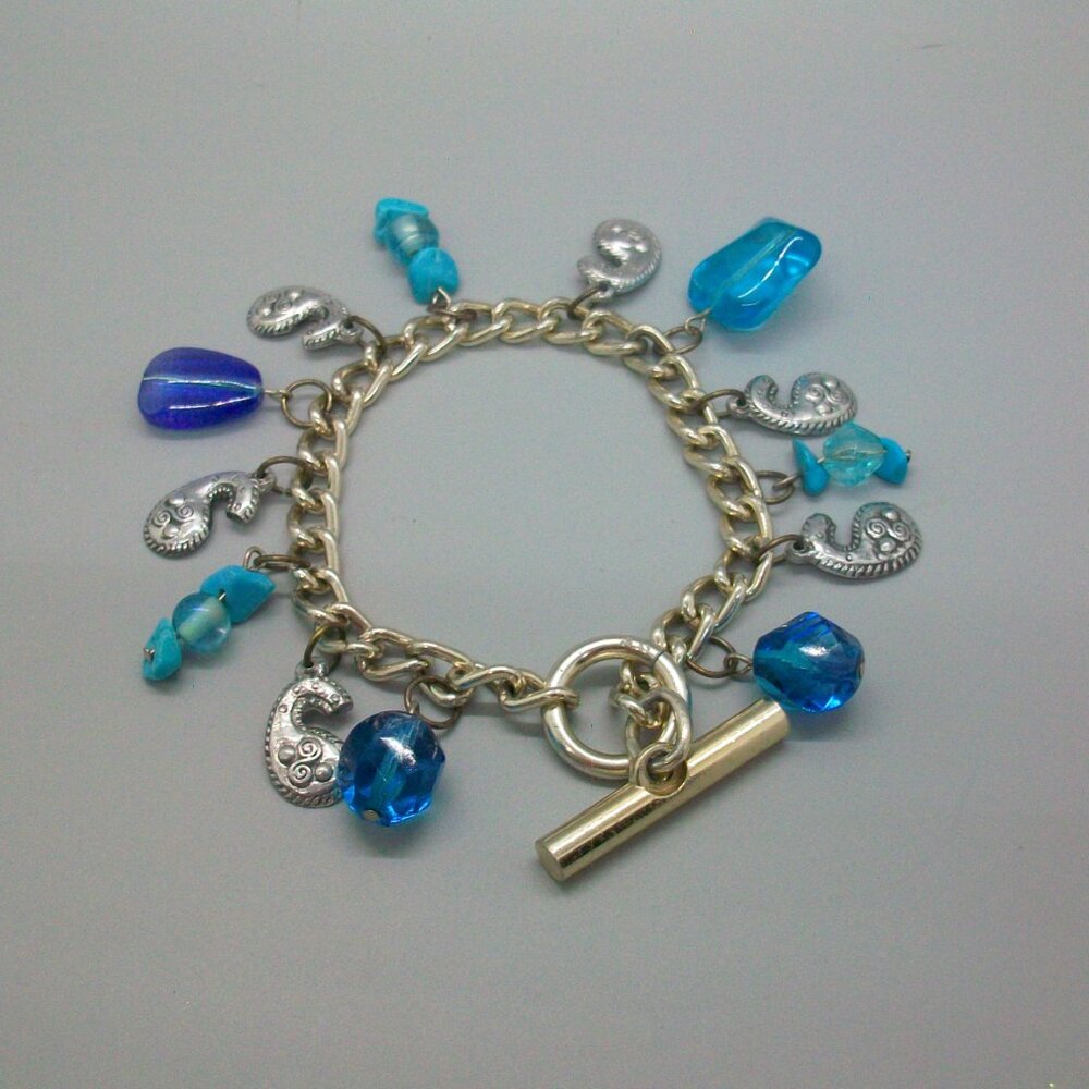 Handmade Blue Turquoise Beads Paisley Shape Dangle Charms Toggle Bracelet